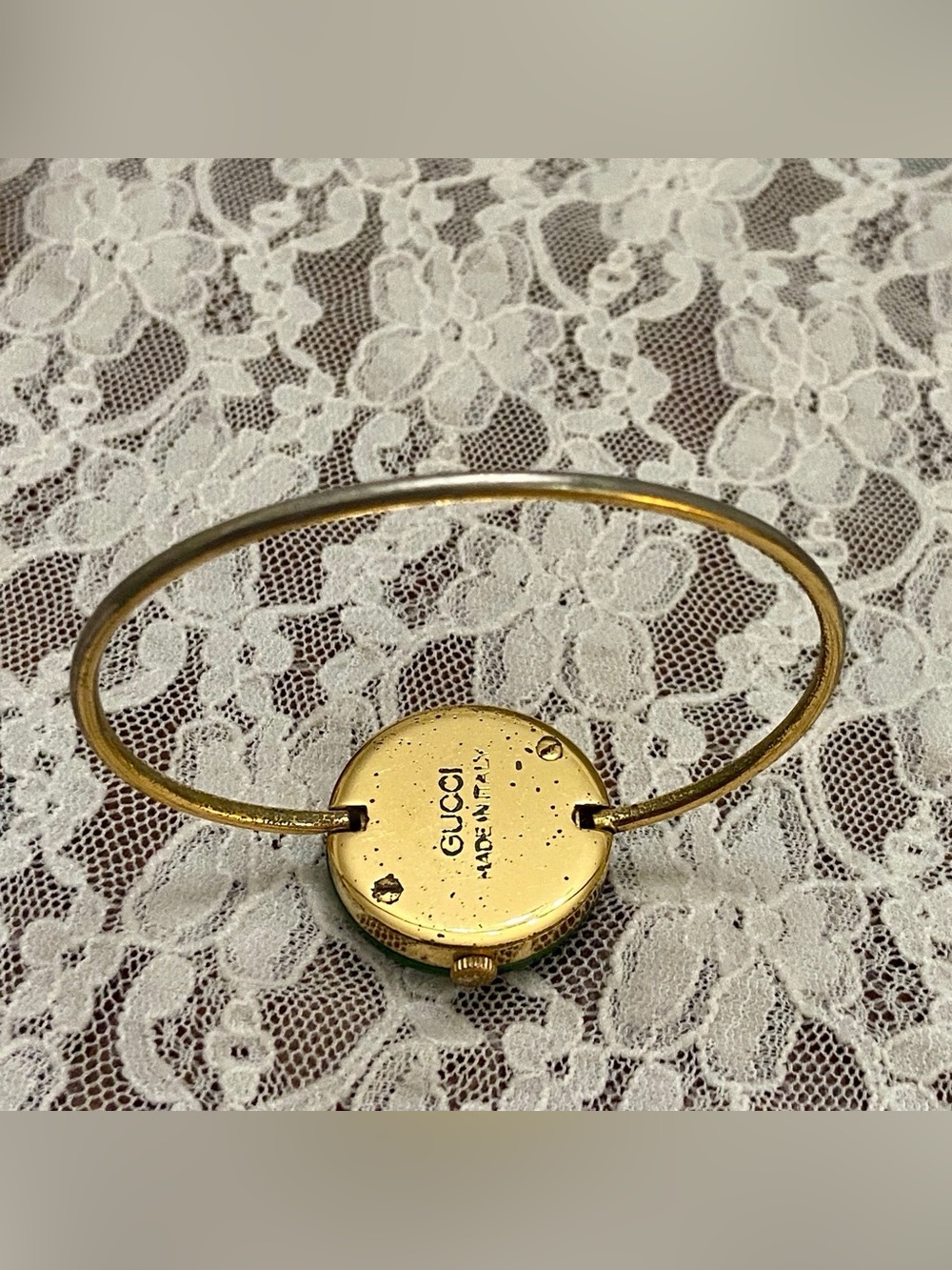 Gucci 12-pc Interchangeable Gold Ladies Watch with Original Box - Picture 8 of 13